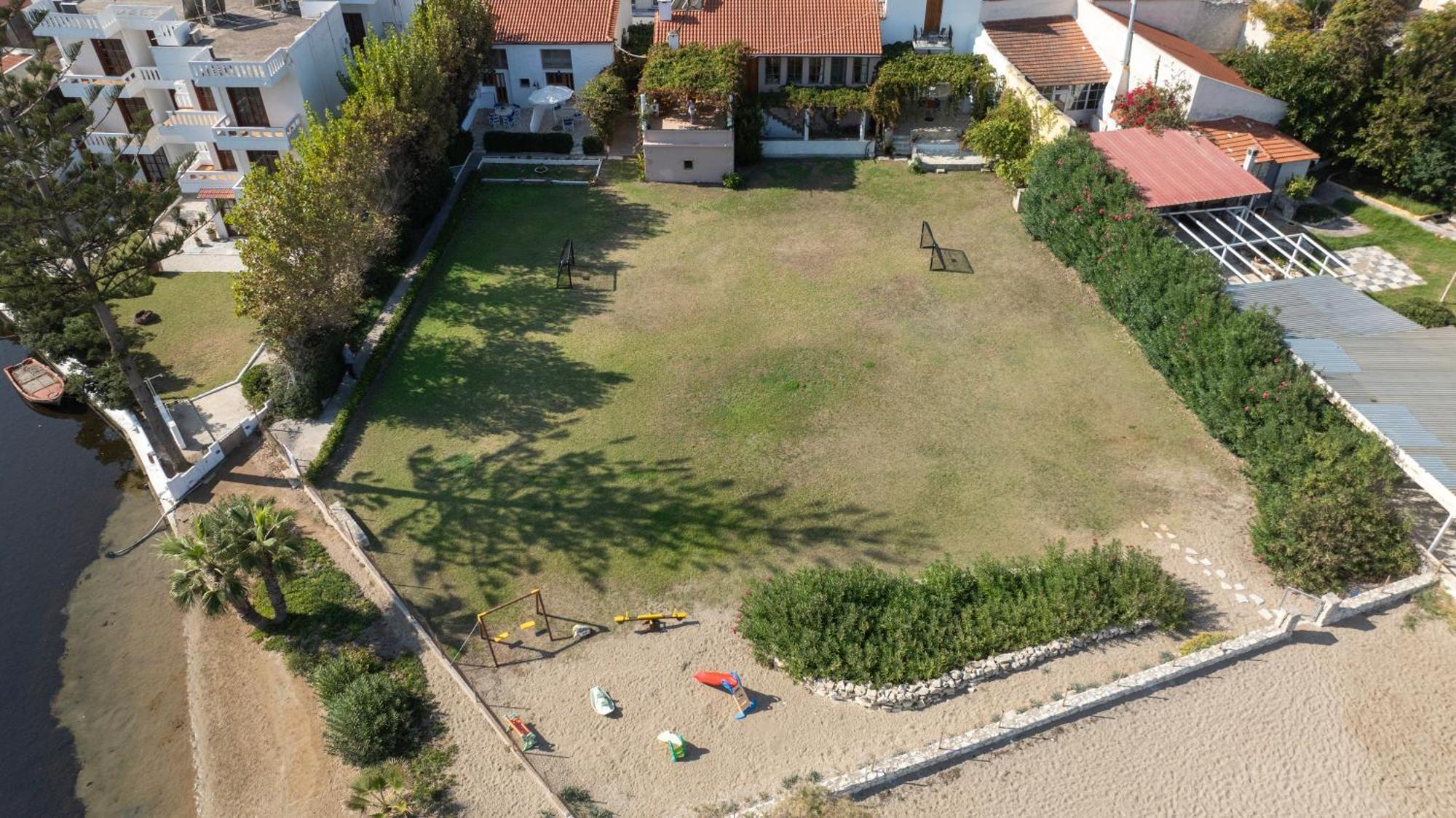 Ismini Apartments Kalýves Eksteriør bilde